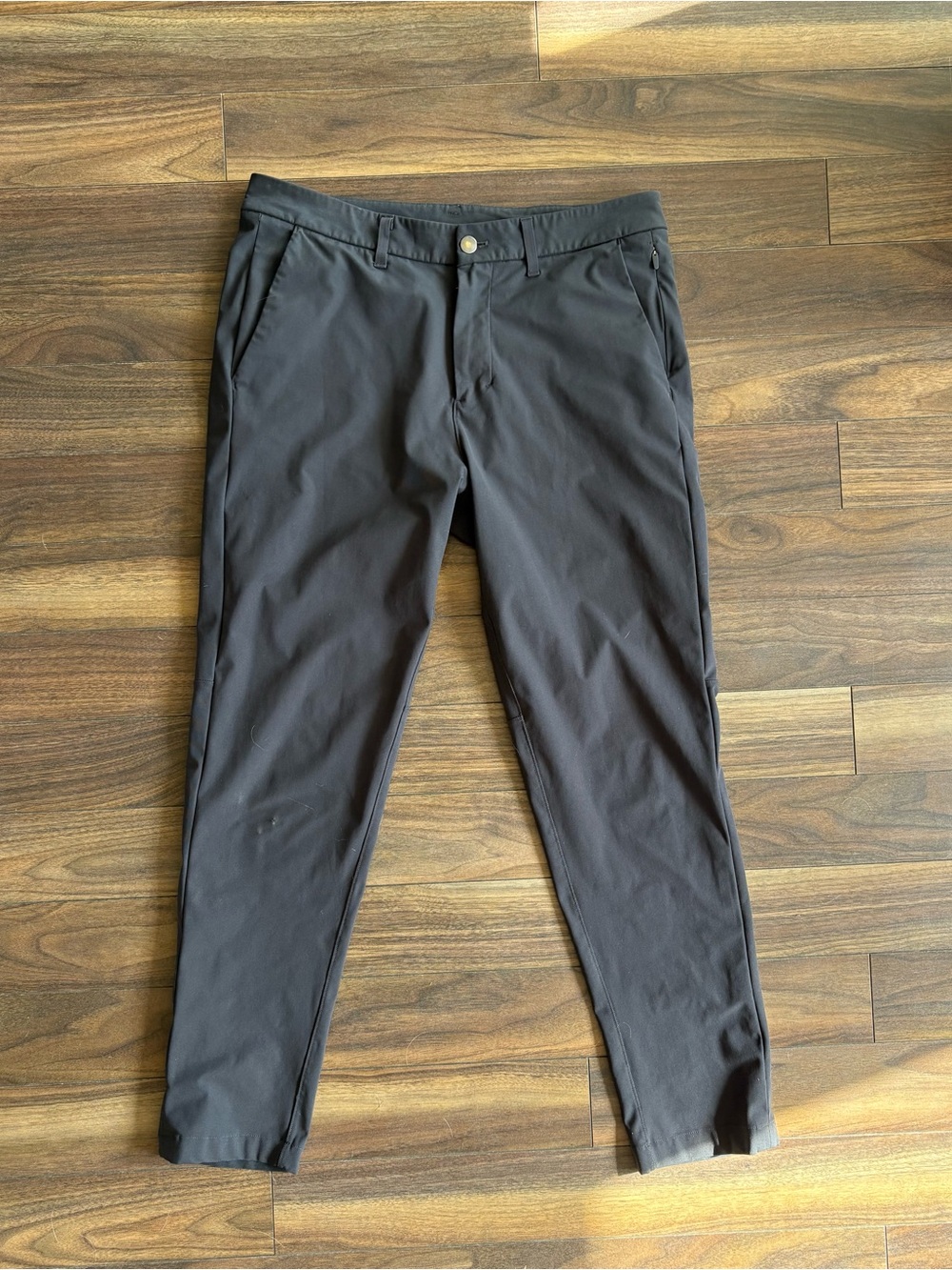 lululemon athletica Men's Charcoal Stretch Chinos